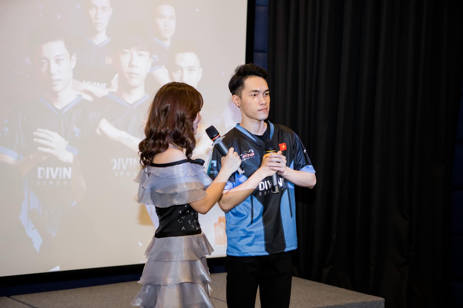 Sting chính thức đồng hành cùng Divine Esports chinh phục chức vô địch Chung Kết Thế Giới PUBG - Ảnh 6. Sting chính thức đồng hành cùng Divine Esports chinh phục chức vô địch Chung Kết Thế Giới PUBG - Ảnh 6.