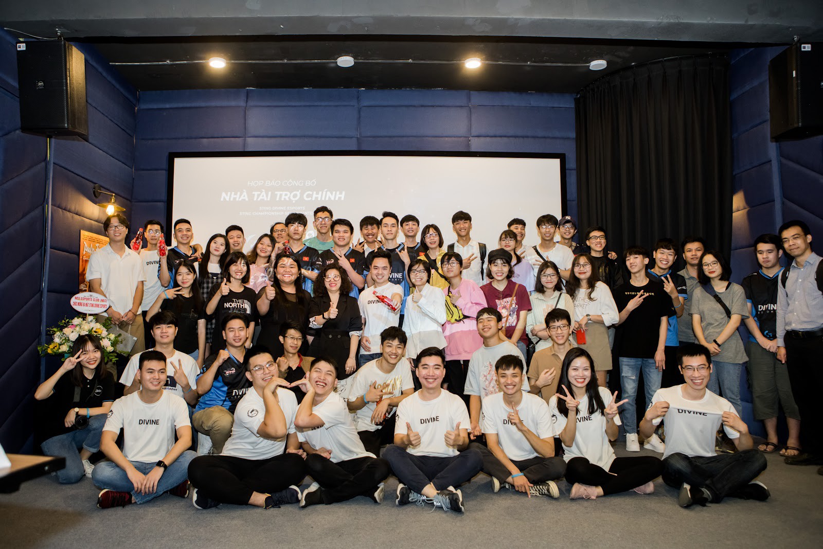 Sting chính thức đồng hành cùng Divine Esports chinh phục chức vô địch Chung Kết Thế Giới PUBG - Ảnh 7. Sting chính thức đồng hành cùng Divine Esports chinh phục chức vô địch Chung Kết Thế Giới PUBG - Ảnh 7.