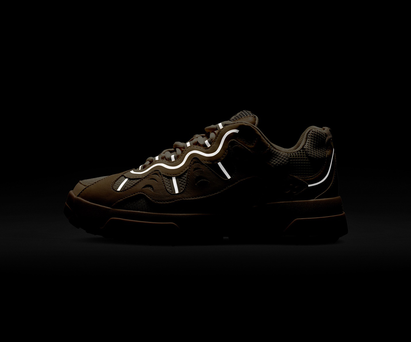 “Dad Shoes” phiên bản độc nhất vô nhị từ Converse X GLF Gianno bán tại Việt Nam - Ảnh 1. “Dad Shoes” phiên bản độc nhất vô nhị từ Converse X GLF Gianno bán tại Việt Nam - Ảnh 1.