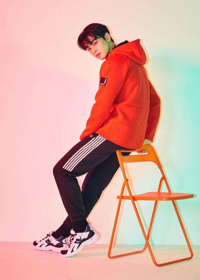 Nam thần Cha Eun Woo hợp tác cùng Kswiss cho BST HS329 TREK - Ảnh 2. Nam thần Cha Eun Woo hợp tác cùng Kswiss cho BST HS329 TREK - Ảnh 2.
