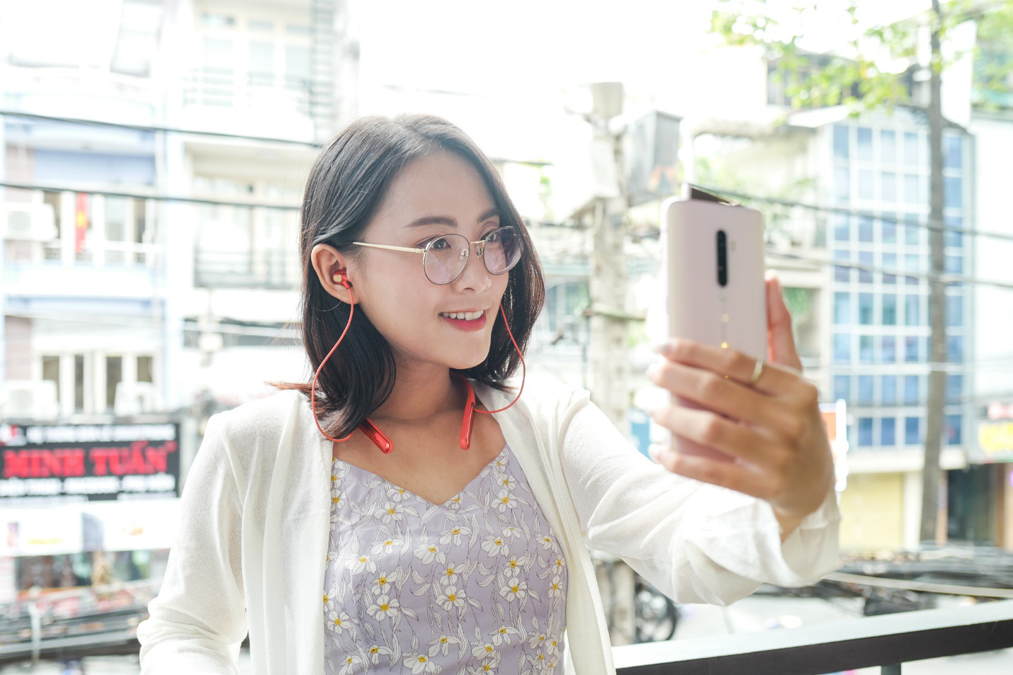 Trải nghiệm nhanh tai nghe Enco Q1: Phụ kiện thời trang sánh đôi cùng OPPO Reno2 - Ảnh 8.