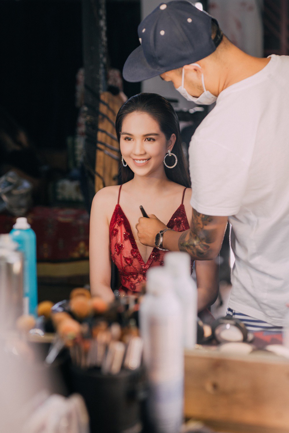 Ngọc Trinh hội ngộ Quỳnh Thư, Lê Hà, sẵn sàng sải bước catwalk lần cuối tại Đêm hội chân dài 12 - Ảnh 4. Ngọc Trinh hội ngộ Quỳnh Thư, Lê Hà, sẵn sàng sải bước catwalk lần cuối tại Đêm hội chân dài 12 - Ảnh 4.