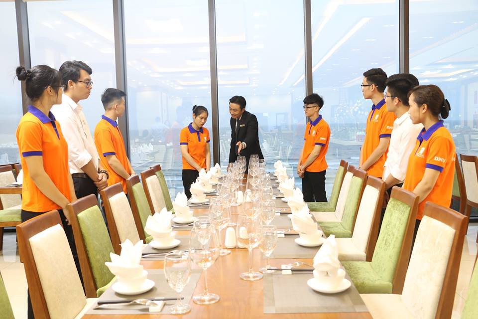 Trường Đại học Đại Nam tiên phong trong đào tạo trực tiếp tại doanh nghiệp - Ảnh 9. Trường Đại học Đại Nam tiên phong trong đào tạo trực tiếp tại doanh nghiệp - Ảnh 9.