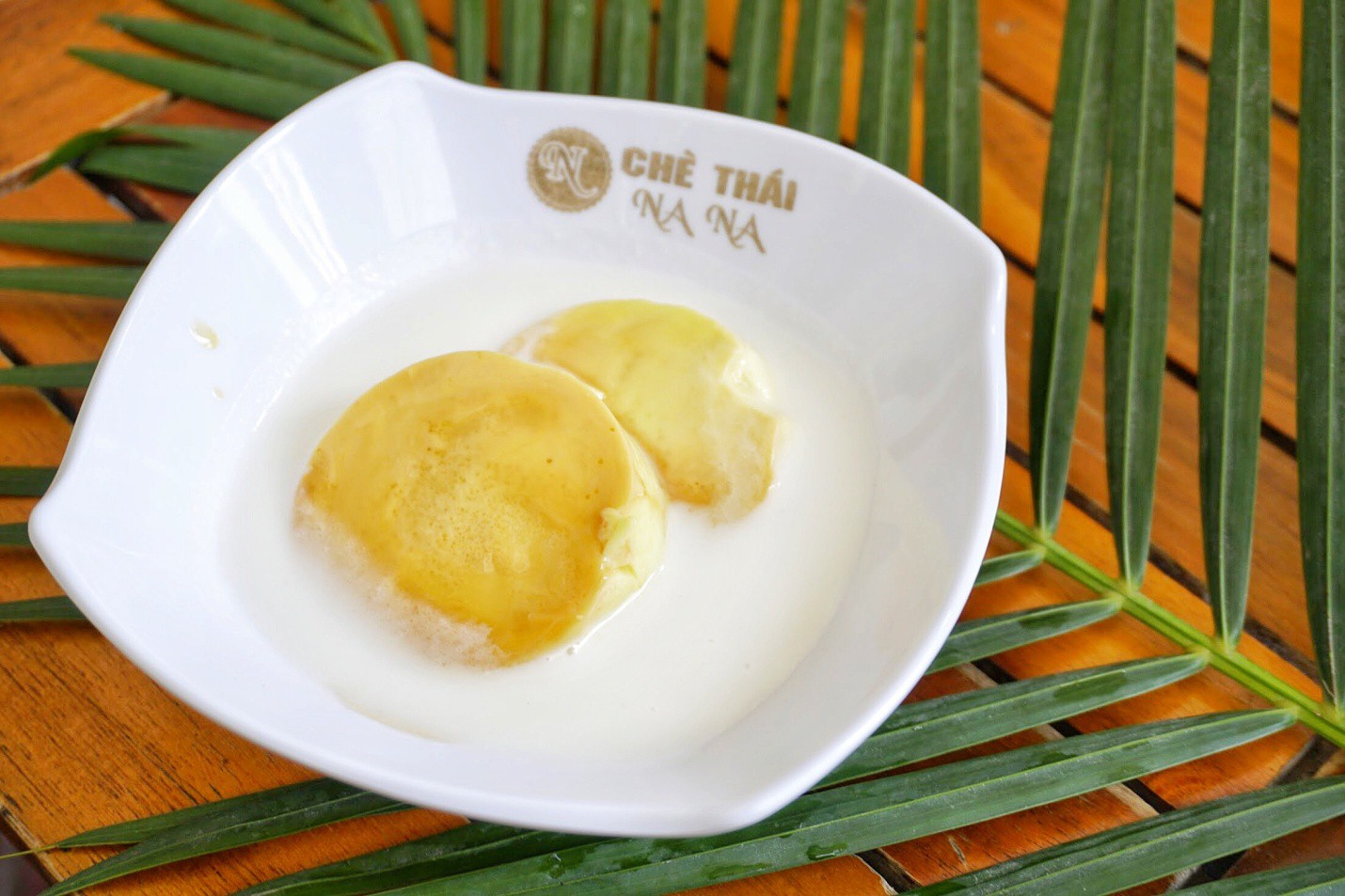 Đến Đà Nẵng ăn đặc sản chè Thái và tàu hũ sầu riêng, món quen mà lạ - Ảnh 5. Đến Đà Nẵng ăn đặc sản chè Thái và tàu hũ sầu riêng, món quen mà lạ - Ảnh 5.