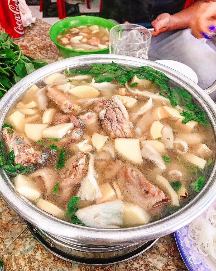 Truy tìm ba món lẩu được yêu thích tại Sài Gòn bất chấp thời tiết - Ảnh 4. Truy tìm ba món lẩu được yêu thích tại Sài Gòn bất chấp thời tiết - Ảnh 4.