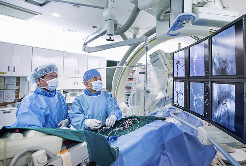 Adayroi đẩy mạnh dịch vụ y tế, đưa lên sàn hơn 100 dịch vụ mới - Ảnh 2. Adayroi đẩy mạnh dịch vụ y tế, đưa lên sàn hơn 100 dịch vụ mới - Ảnh 2.