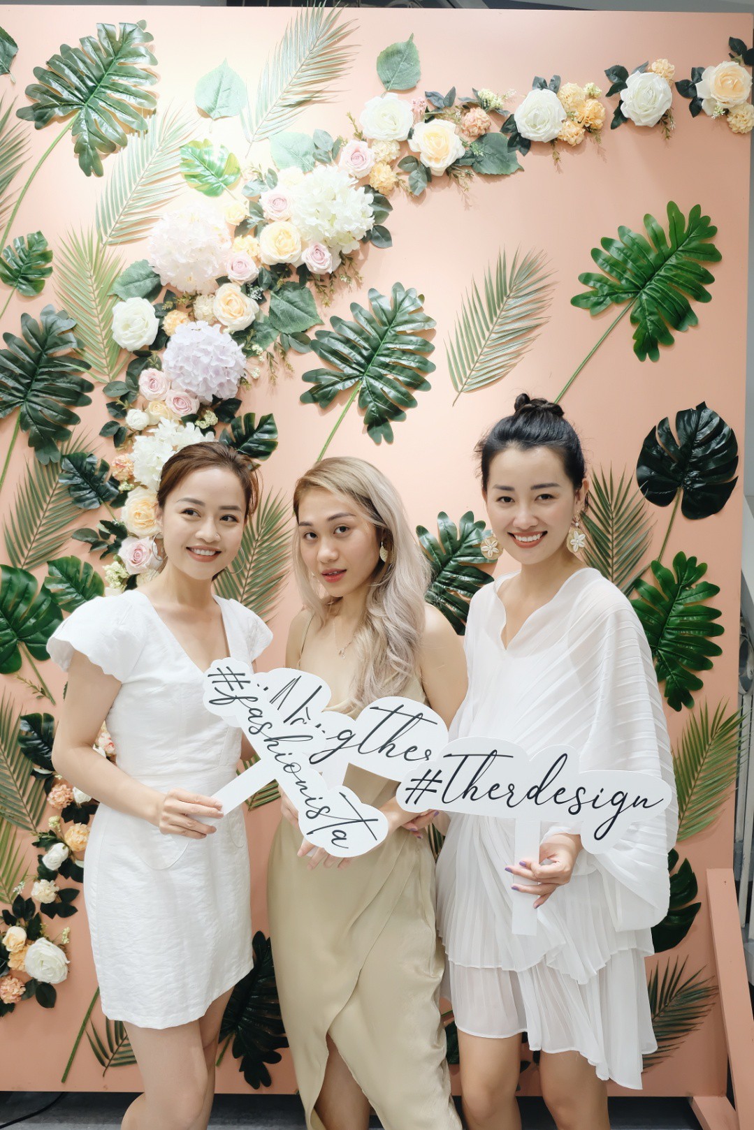 MC Quỳnh Chi ra mắt thương hiệu thời trang Ther Design - Ảnh 7. MC Quỳnh Chi ra mắt thương hiệu thời trang Ther Design - Ảnh 7.