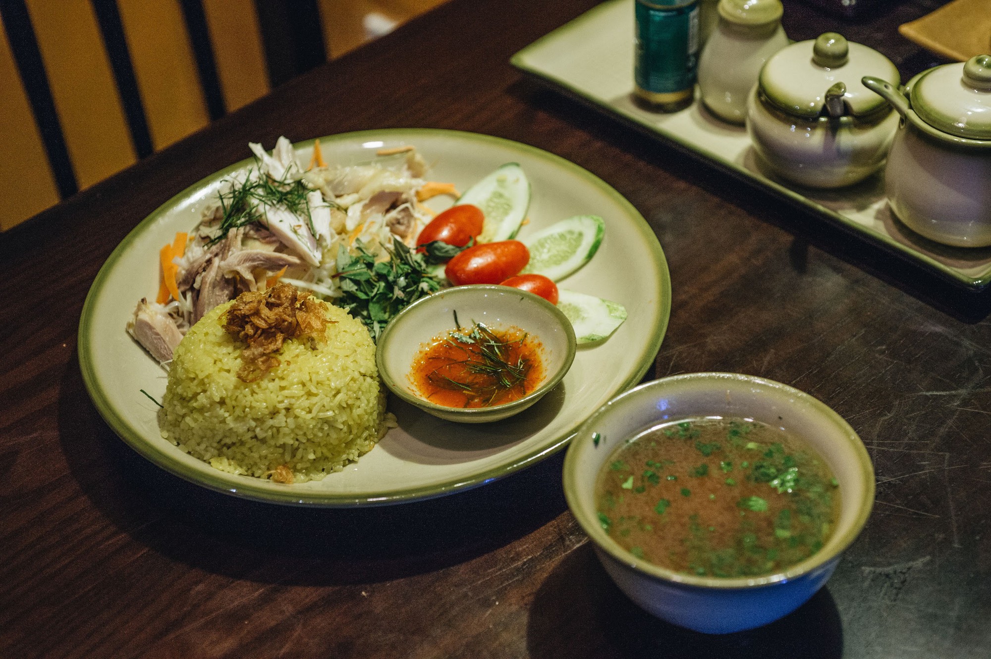 Ngược dòng thời gian cùng Phở Cội: Tìm phong vị phở giữa không gian nhà hàng ấm áp, gợi nét đẹp xưa Hà Nội - Ảnh 9. Ngược dòng thời gian cùng Phở Cội: Tìm phong vị phở giữa không gian nhà hàng ấm áp, gợi nét đẹp xưa Hà Nội - Ảnh 9.