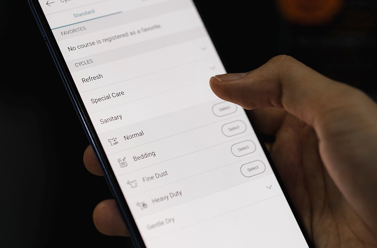 Tủ chăm sóc quần áo LG Styler: Bí quyết để bạn không bao giờ phải mang vest, đầm dạ hội ra tiệm giặt là? - Ảnh 19. Tủ chăm sóc quần áo LG Styler: Bí quyết để bạn không bao giờ phải mang vest, đầm dạ hội ra tiệm giặt là? - Ảnh 19.