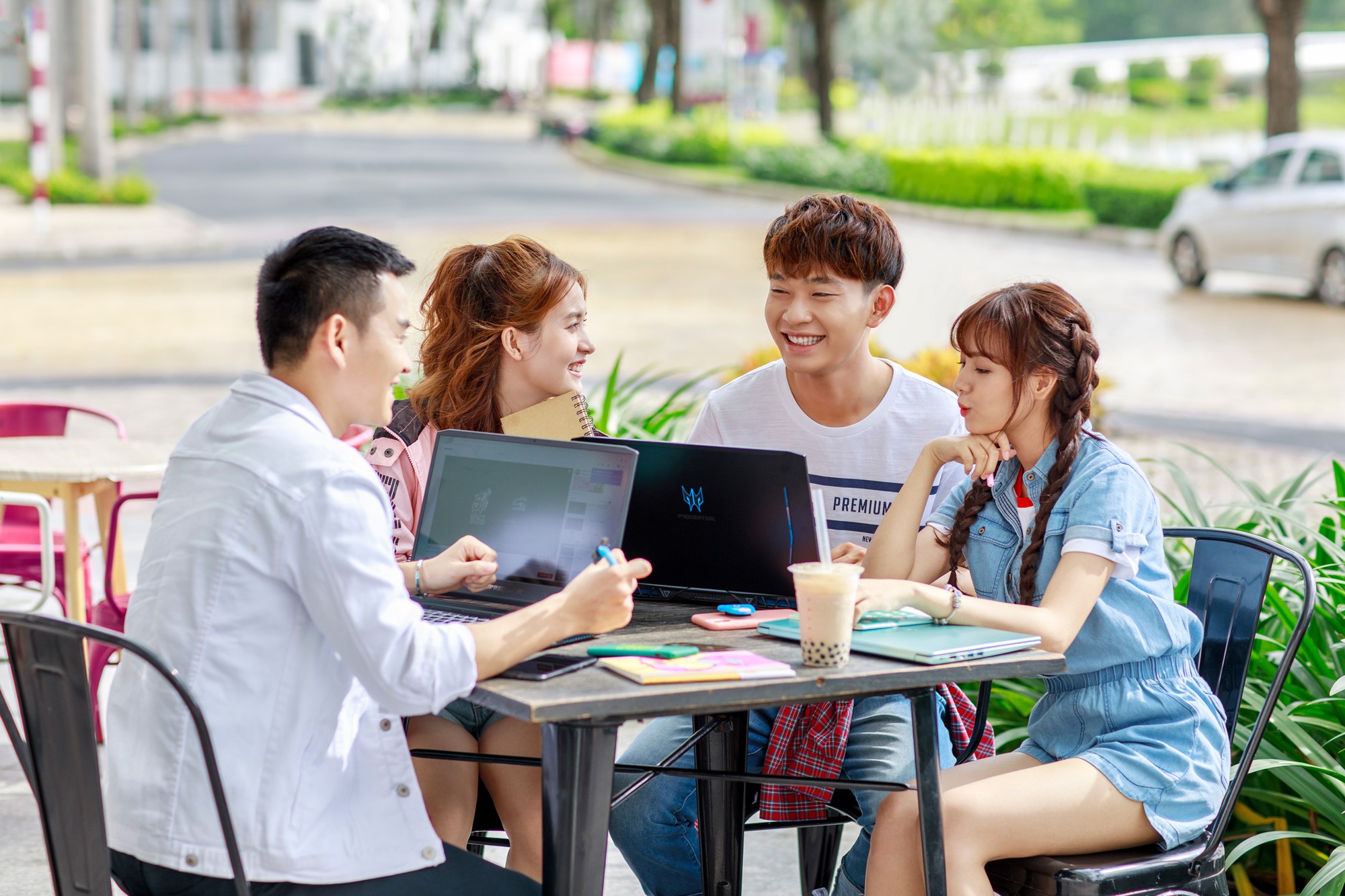 Acer giới thiệu chương trình khuyến mãi lớn nhất trong năm nhân mùa tựu trường Back To School - Ảnh 5. Acer giới thiệu chương trình khuyến mãi lớn nhất trong năm nhân mùa tựu trường Back To School - Ảnh 5.