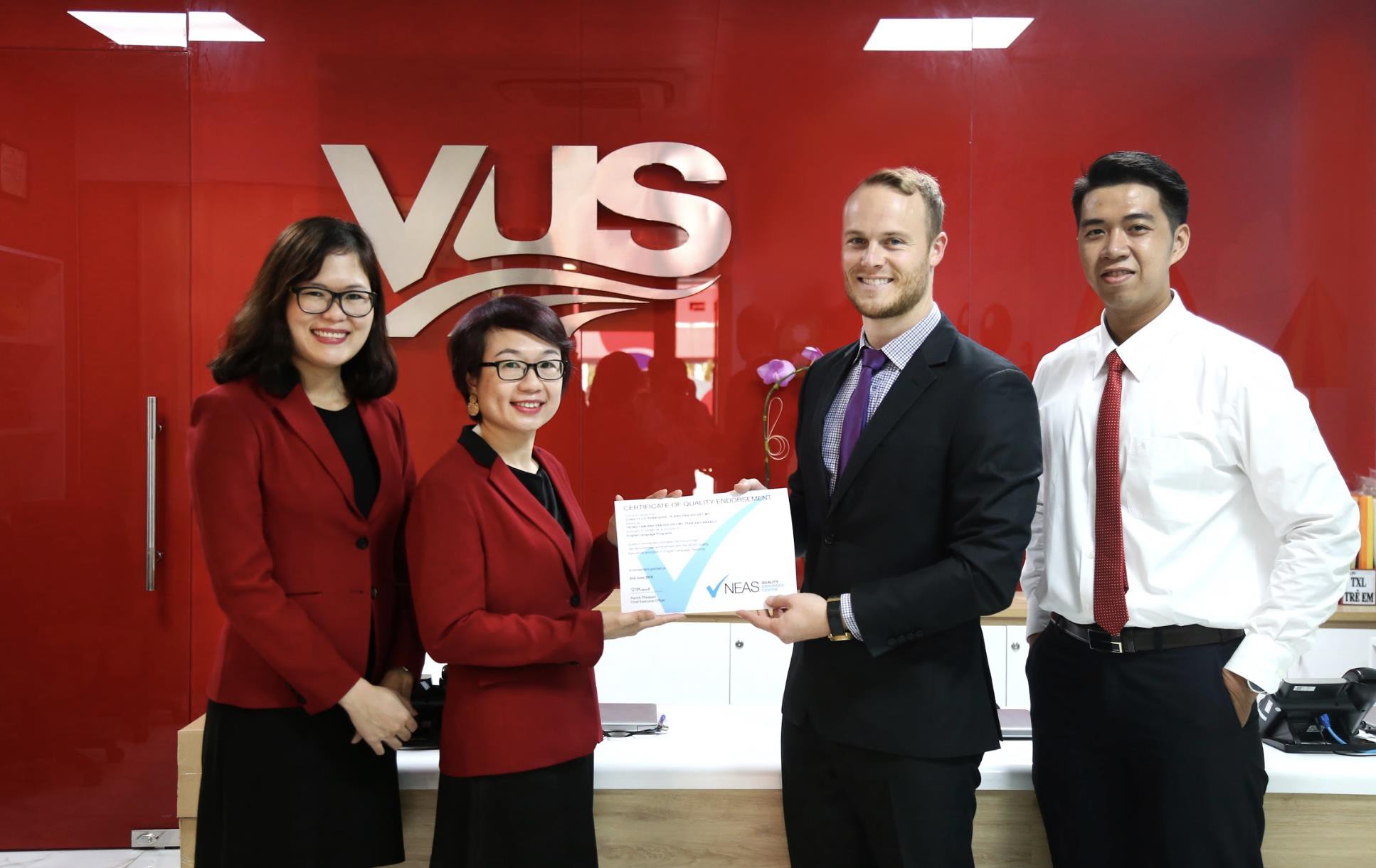 Những hoạt động thú vị trong tháng khai trương của VUS Lê Trọng Tấn - Ảnh 6. Những hoạt động thú vị trong tháng khai trương của VUS Lê Trọng Tấn - Ảnh 6.
