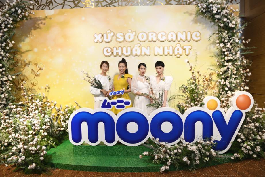 Dàn sao Việt hội ngộ tại “Xứ sở organic chuẩn Nhật” - Ảnh 1. Dàn sao Việt hội ngộ tại “Xứ sở organic chuẩn Nhật” - Ảnh 1.