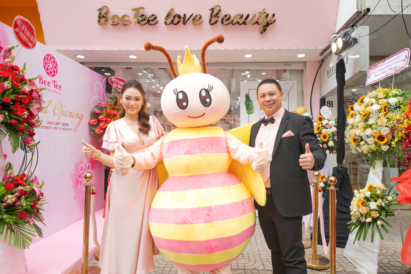 BeeTee Cosmetics - Thiên đường mua sắm mỹ phẩm mới khiến dàn mỹ nhân Việt check-in rần rần - Ảnh 11.