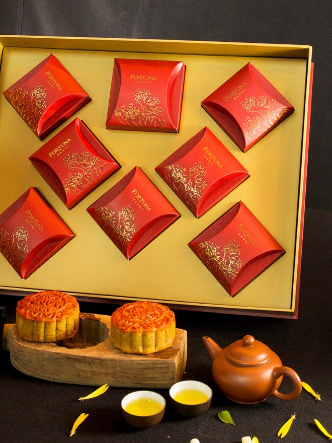 Bánh trung thu nghệ nhân – tinh hoa từ chiếc khuôn gỗ mộc - Ảnh 3. Bánh trung thu nghệ nhân – tinh hoa từ chiếc khuôn gỗ mộc - Ảnh 3.