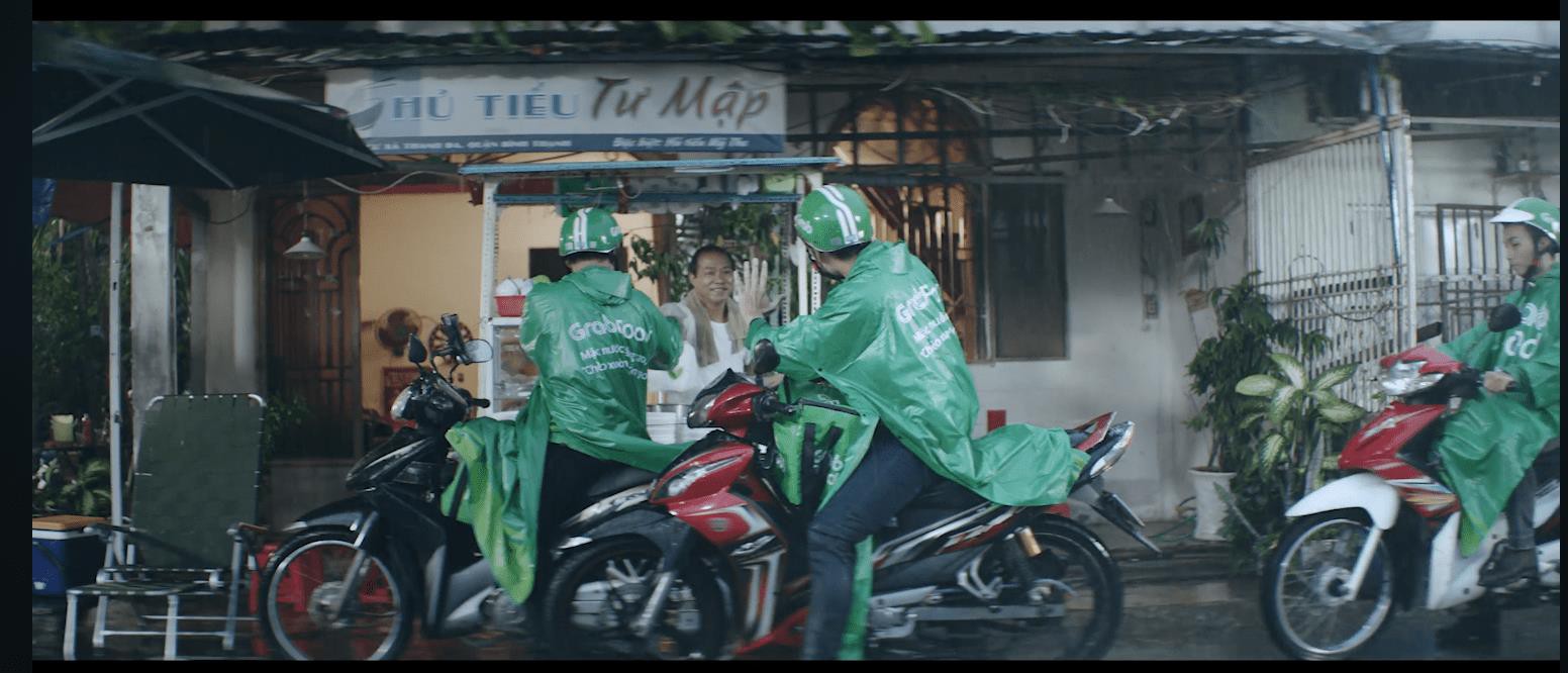 Trời mưa, nên “ăn và chill” sao cho đúng điệu? - Ảnh 1. Trời mưa, nên “ăn và chill” sao cho đúng điệu? - Ảnh 1.