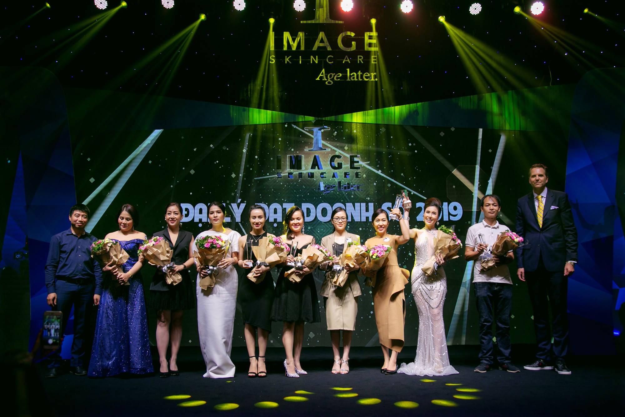 Hội nghị quốc tế IMAGEskincare lần thứ 12 Recover Your Beauty chuyên đề nám - Ảnh 2. Hội nghị quốc tế IMAGEskincare lần thứ 12 Recover Your Beauty chuyên đề nám - Ảnh 2.