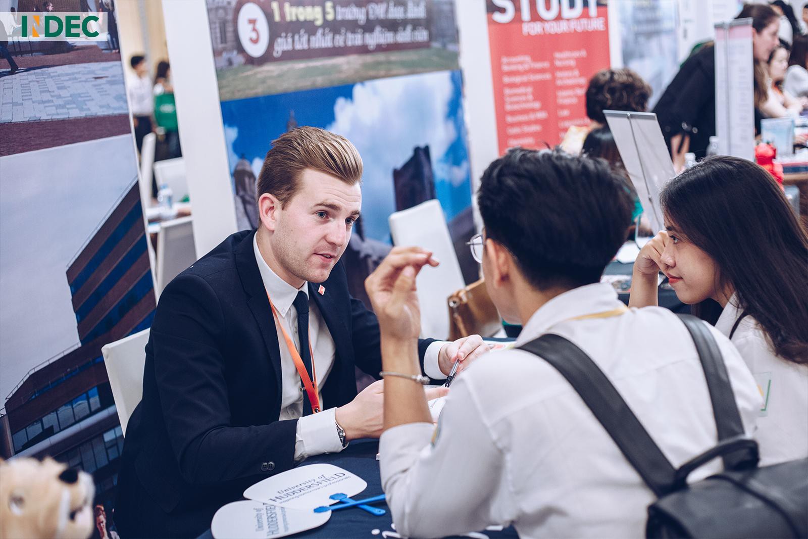 3 năm “on air”, INDEC INTERNATIONAL FAIR 2019 có gì mà lại thu hút giới trẻ đến vậy? - Ảnh 3. 3 năm “on air”, INDEC INTERNATIONAL FAIR 2019 có gì mà lại thu hút giới trẻ đến vậy? - Ảnh 3.