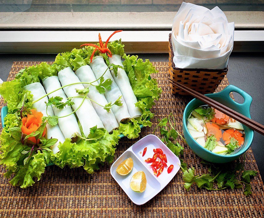 Nâng tầm trải nghiệm cùng Daisy Corner: Thưởng thức bún cá thiểu sông Đà ngay chốn nghỉ trưa siêu thoải mái - Ảnh 5. Nâng tầm trải nghiệm cùng Daisy Corner: Thưởng thức bún cá thiểu sông Đà ngay chốn nghỉ trưa siêu thoải mái - Ảnh 5.