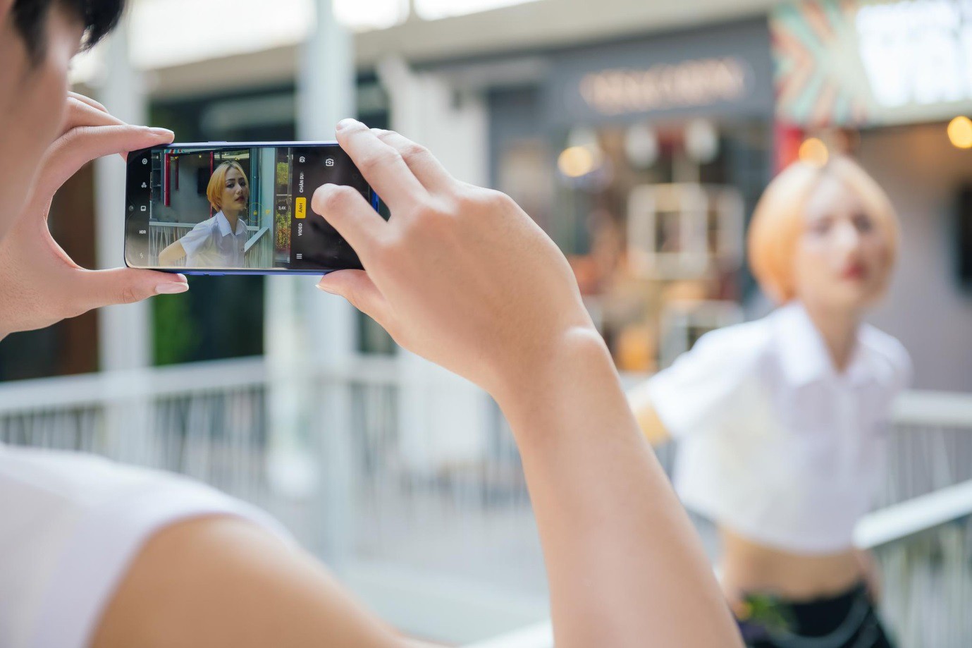 Realme: Thương hiệu điện thoại sinh ra dành cho người dùng trẻ - Ảnh 7. Realme: Thương hiệu điện thoại sinh ra dành cho người dùng trẻ - Ảnh 7.