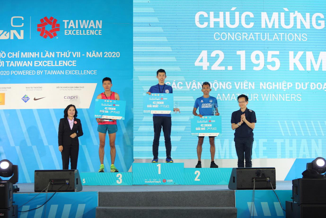 Những khoảnh khắc đẹp trên đường đua HCMC Marathon 2020 - Ảnh 5.