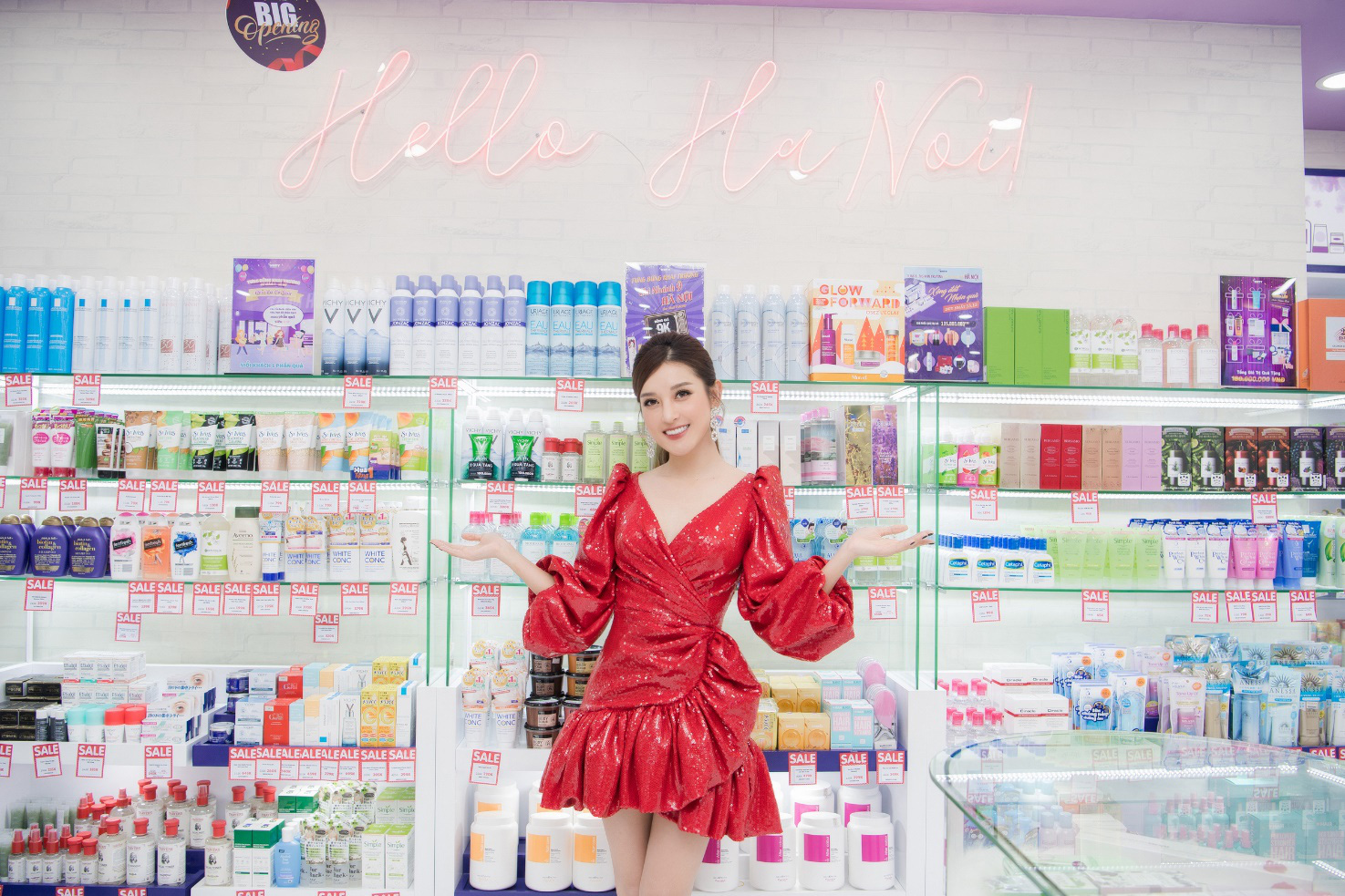Á hậu Huyền My rạng rỡ đến dự sự kiện khai trương Nuty Cosmetics chi nhánh 9 tại Hà Nội - Ảnh 3. Á hậu Huyền My rạng rỡ đến dự sự kiện khai trương Nuty Cosmetics chi nhánh 9 tại Hà Nội - Ảnh 3.