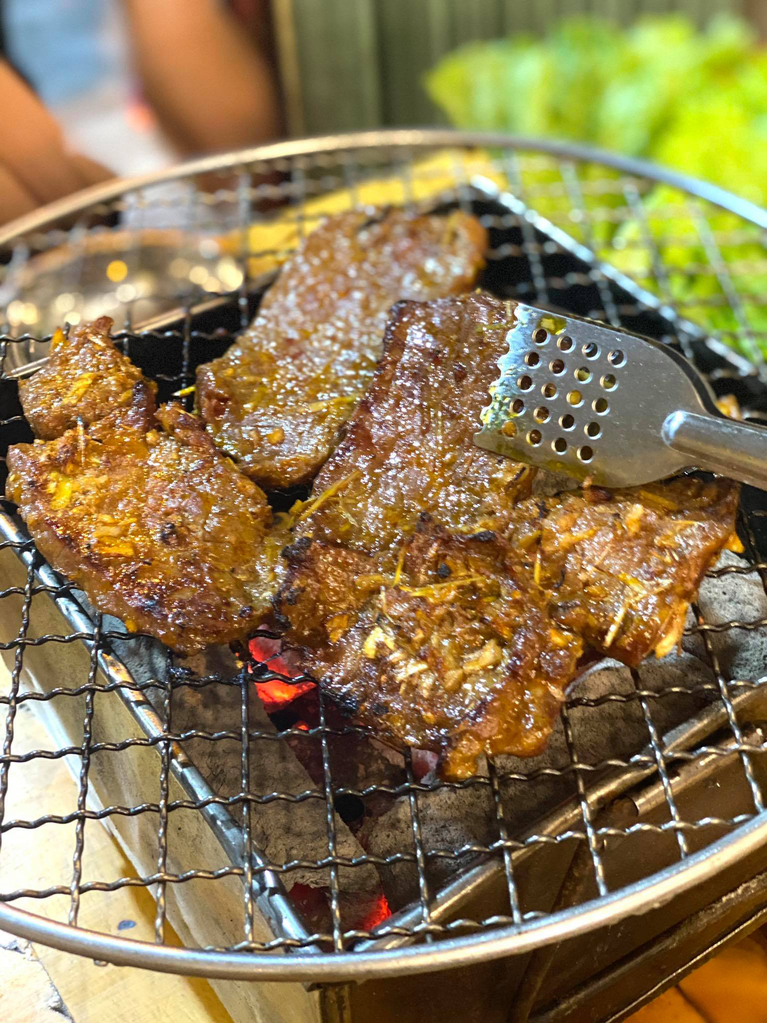 Anh đầu bếp dành ngót nghét 15 năm ấp ủ món thịt nướng - Ảnh 4. Anh đầu bếp dành ngót nghét 15 năm ấp ủ món thịt nướng - Ảnh 4.