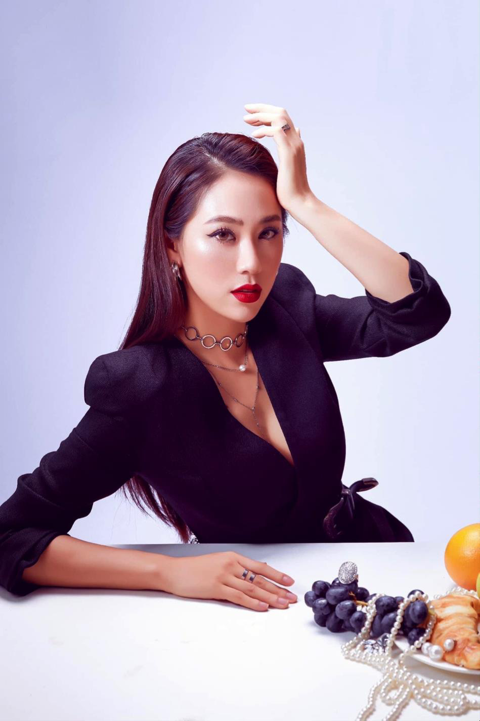 Sếp nữ gây sốt cộng đồng tiktok: vừa xinh đẹp, giỏi giang, lại hài hước lầy lội không ai bằng - Ảnh 8. Sếp nữ gây sốt cộng đồng tiktok: vừa xinh đẹp, giỏi giang, lại hài hước lầy lội không ai bằng - Ảnh 8.