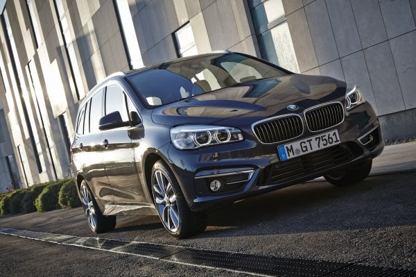 BMW công bố giá mới hấp dẫn chưa từng có trong tháng 7 - Ảnh 2.