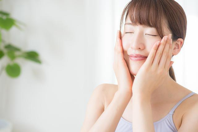 Dù là skincare tối giản kiểu Nhật hay tối đa kiểu Hàn, vẫn không thể nào thiếu item này! - Ảnh 3. Dù là skincare tối giản kiểu Nhật hay tối đa kiểu Hàn, vẫn không thể nào thiếu item này! - Ảnh 3.