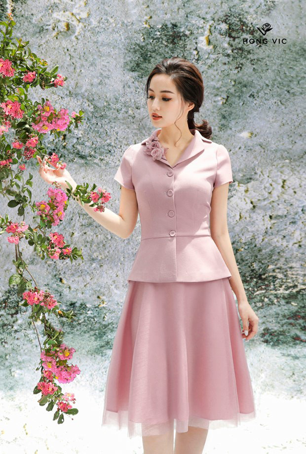 Hong Vic Fashion - Thương hiệu thời trang thêu đính thủ công cho nàng công sở hiện đại - Ảnh 6.