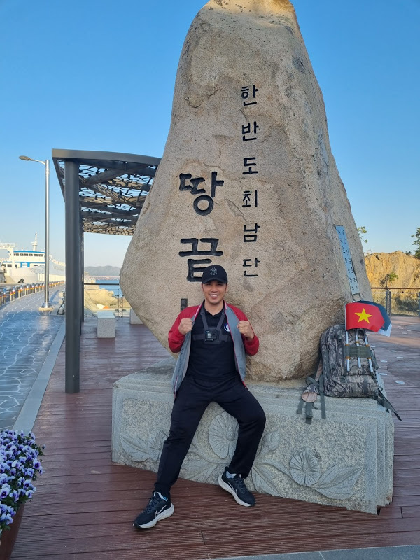 Hành trình đi bộ xuyên Hàn Quốc của chàng trai Việt vì muốn thức tỉnh bản thân mỗi người - Ảnh 2.