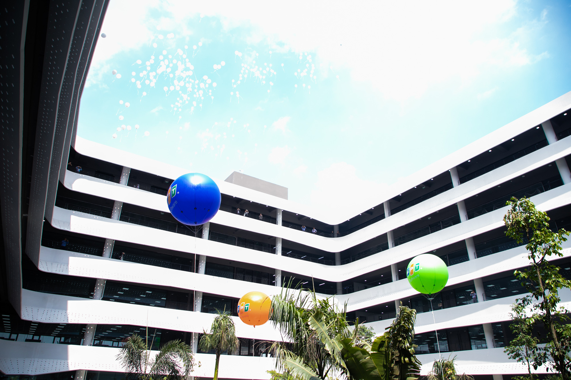 Trụ sở công ty công nghệ Việt lọt top công trình kiến trúc tiêu biểu - Ảnh 6.