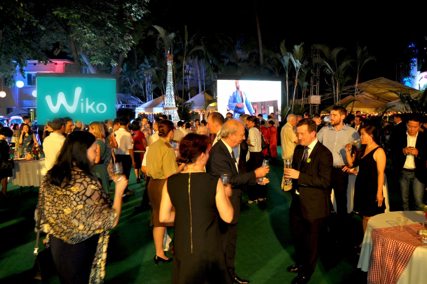 Nhân dịp Quốc khánh Pháp 14/7, tìm hiểu thương hiệu di động Pháp nổi tiếng thế giới - Ảnh 1. Nhân dịp Quốc khánh Pháp 14/7, tìm hiểu thương hiệu di động Pháp nổi tiếng thế giới - Ảnh 1.