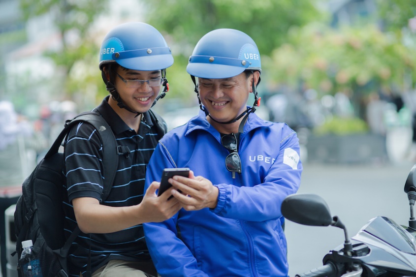 Giám đốc Uber Việt Nam: “Chúng tôi muốn tiên phong dành tặng một ngày để tri ân cộng động tài xế công nghệ” Giám đốc Uber Việt Nam: “Chúng tôi muốn tiên phong dành tặng một ngày để tri ân cộng động tài xế công nghệ”