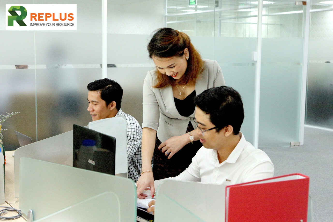 Replus xuất sắc lọt top 50 thương hiệu ưa chuộng 2018 - Ảnh 3. Replus xuất sắc lọt top 50 thương hiệu ưa chuộng 2018 - Ảnh 3.