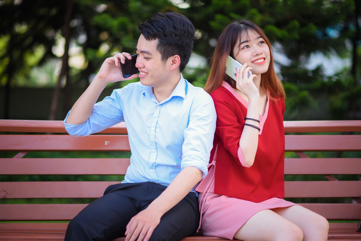 Dùng gói cước trả sau Viettel: Gọi quốc tế chỉ bằng gọi trong nước - Ảnh 2. Dùng gói cước trả sau Viettel: Gọi quốc tế chỉ bằng gọi trong nước - Ảnh 2.