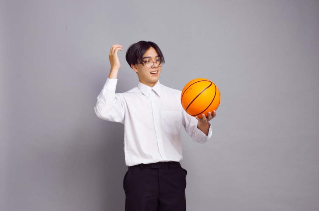 Đây chính là chàng trai “con nhà người ta”: Nhiều tài lẻ, góc nghiêng đẹp thần thánh - Ảnh 5. Đây chính là chàng trai “con nhà người ta”: Nhiều tài lẻ, góc nghiêng đẹp thần thánh - Ảnh 5.