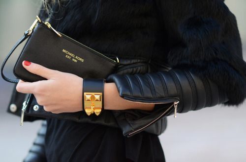 Hermes - Nào đâu chỉ có túi Birkin hay Kelly mới “oách”? - Ảnh 13. Hermes - Nào đâu chỉ có túi Birkin hay Kelly mới “oách”? - Ảnh 13.