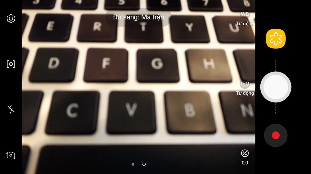 Trải nghiệm camera Galaxy J3 Pro - Đàn em của J7 Pro vẫn thừa sức “chinh phục bóng tối” - Ảnh 4. Trải nghiệm camera Galaxy J3 Pro - Đàn em của J7 Pro vẫn thừa sức “chinh phục bóng tối” - Ảnh 4.