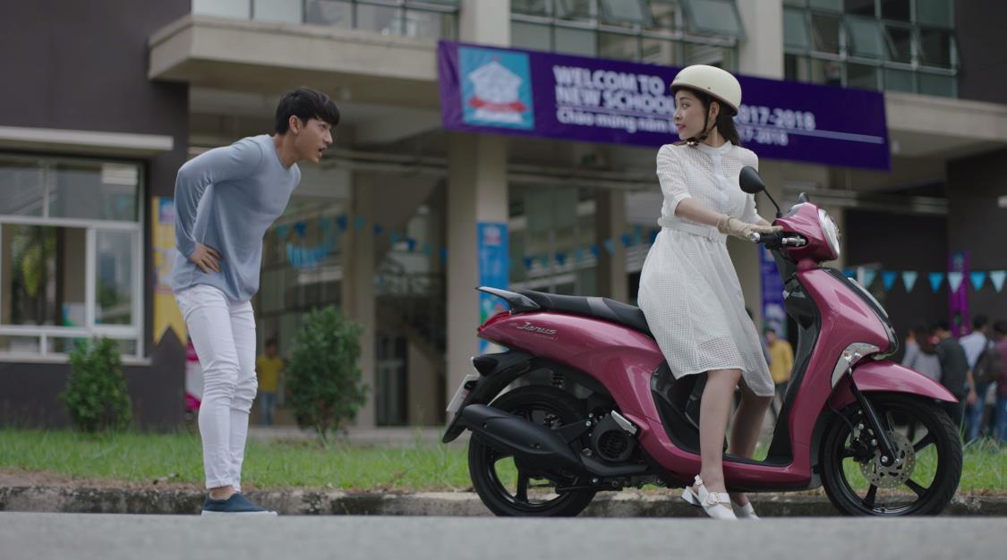 Isaac và Chi Pu hẹn hò trong MV mới đậm chất ngôn tình - Ảnh 3. Isaac và Chi Pu hẹn hò trong MV mới đậm chất ngôn tình - Ảnh 3.