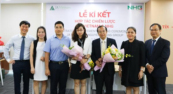 NHG là tập đoàn có số lượng chương trình đào tạo của JA nhiều nhất tại Việt Nam. Với hơn 30.000 học sinh, sinh viên trong hệ thống giáo dục của NHG, “Kiến tạo doanh nhân trẻ” không chỉ tiếp cận sinh viên, mà còn đào tạo bài bản, có hệ thống cho cả học sinh - Ảnh: Tuyết Mai.