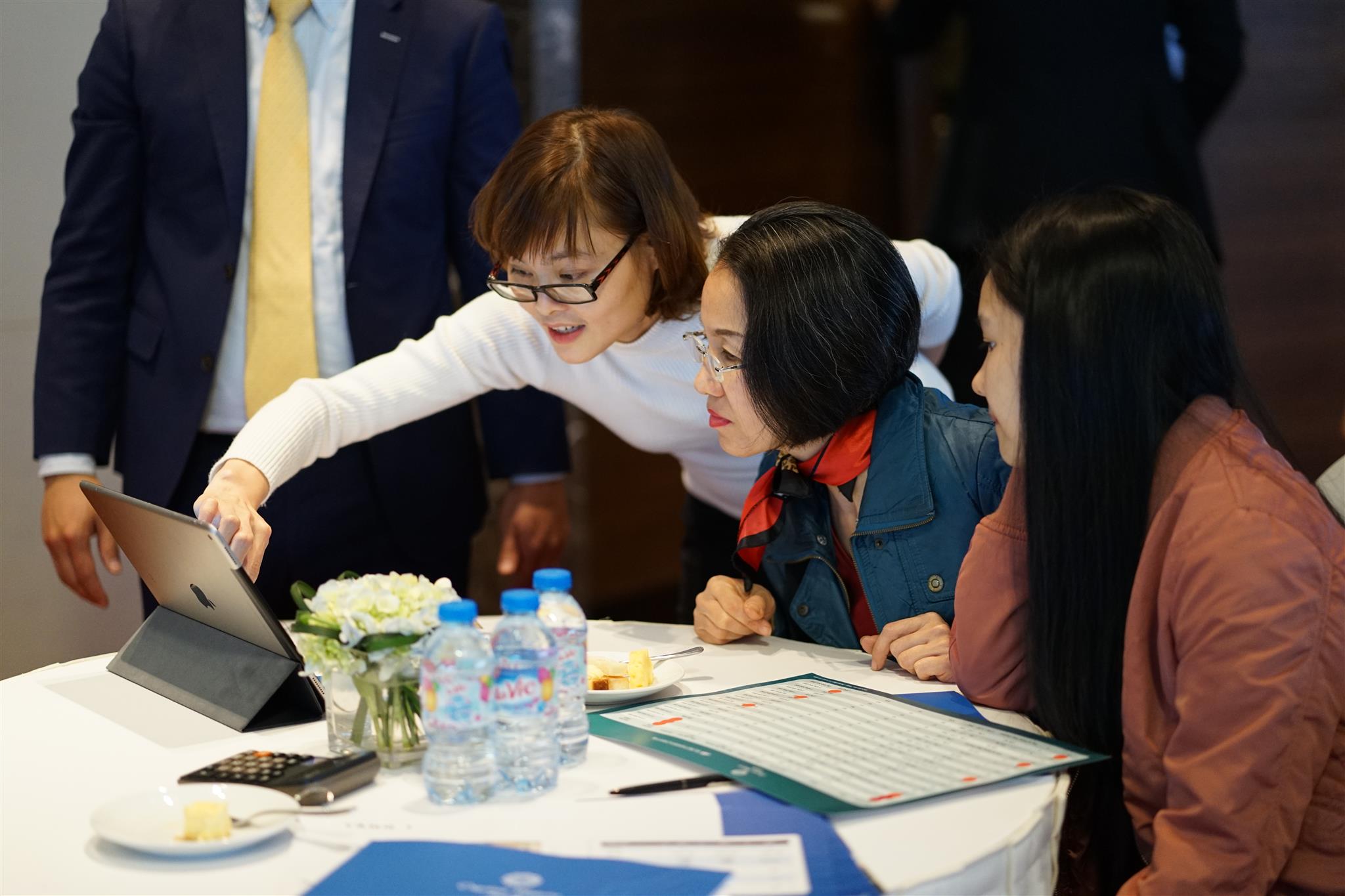 Tại sao Athens là điểm định cư được nhiều người Việt quan tâm? - Ảnh 2. Tại sao Athens là điểm định cư được nhiều người Việt quan tâm? - Ảnh 2.