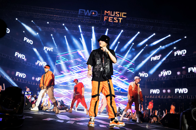 FWD Music Fest xứng đáng là lễ hội âm nhạc hoành tráng của năm - Ảnh 6.