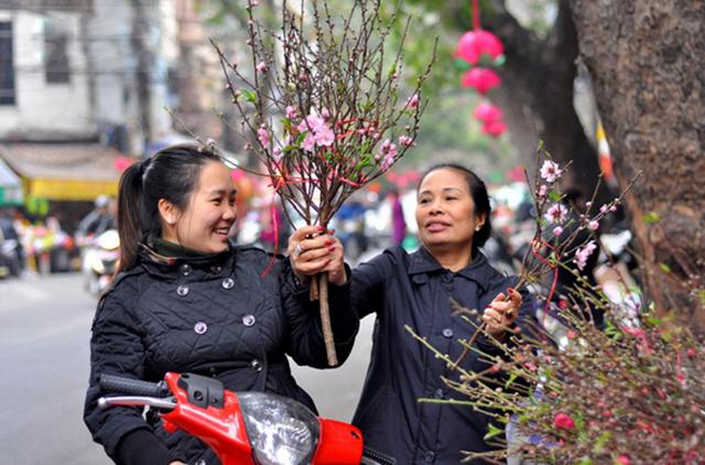 Những mẹo nhỏ trang hoàng căn phòng khách ngày Tết - Ảnh 4.