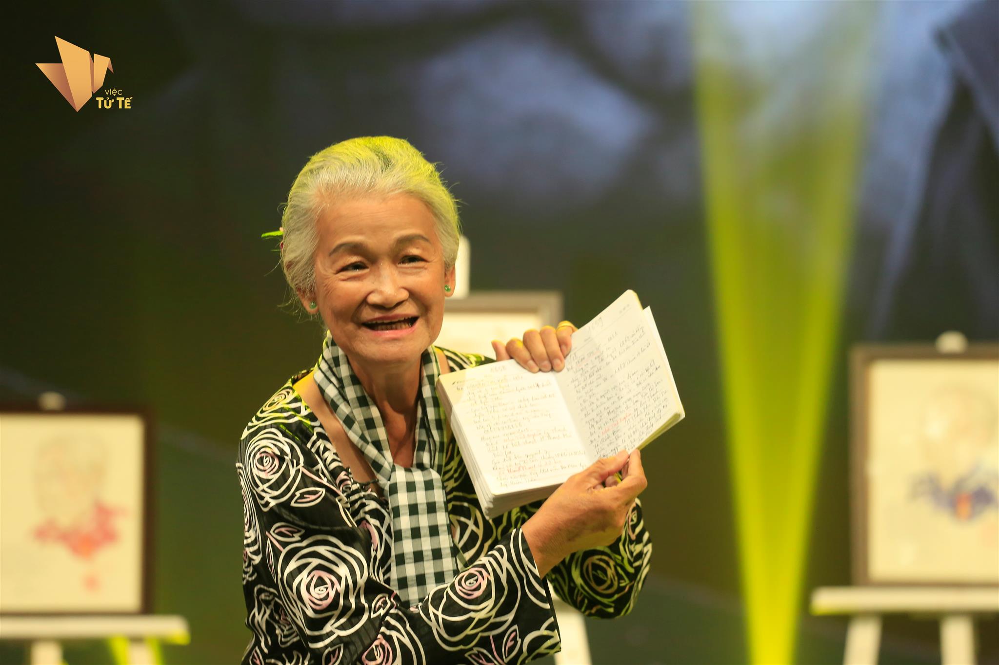 Họa sĩ Đặng Ái Việt : “ Người bạn Chaly của tôi đã nghỉ hưu còn tôi thì chưa “ - Ảnh 3. Họa sĩ Đặng Ái Việt : “ Người bạn Chaly của tôi đã nghỉ hưu còn tôi thì chưa “ - Ảnh 3.