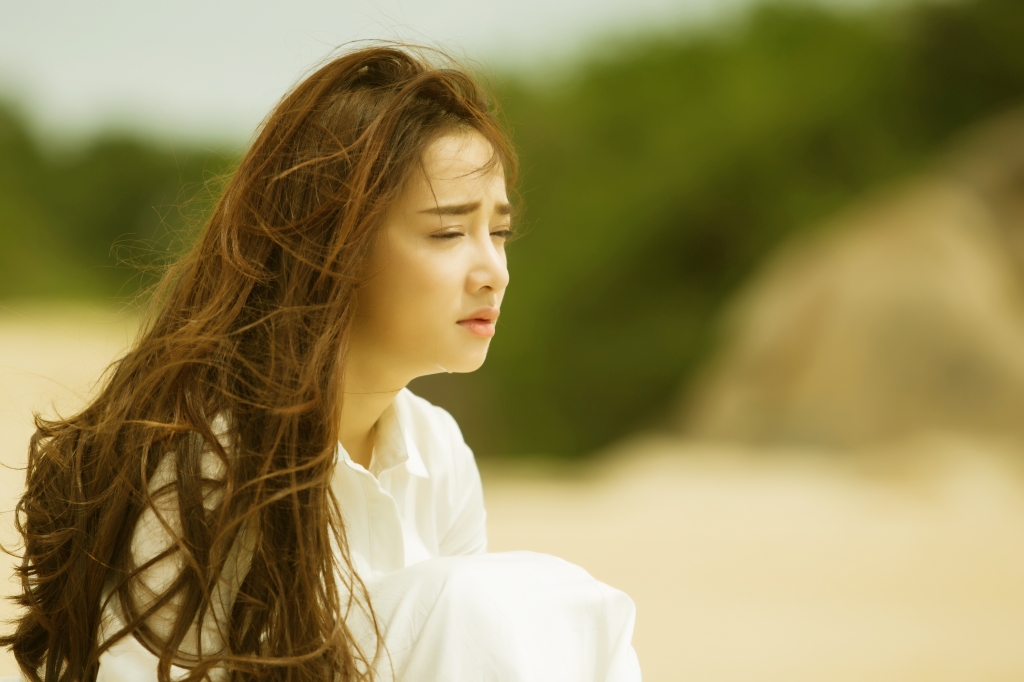 Nhã Phương “hóa” Việt Hương làm mẹ đơn thân - Ảnh 1. Nhã Phương “hóa” Việt Hương làm mẹ đơn thân - Ảnh 1.