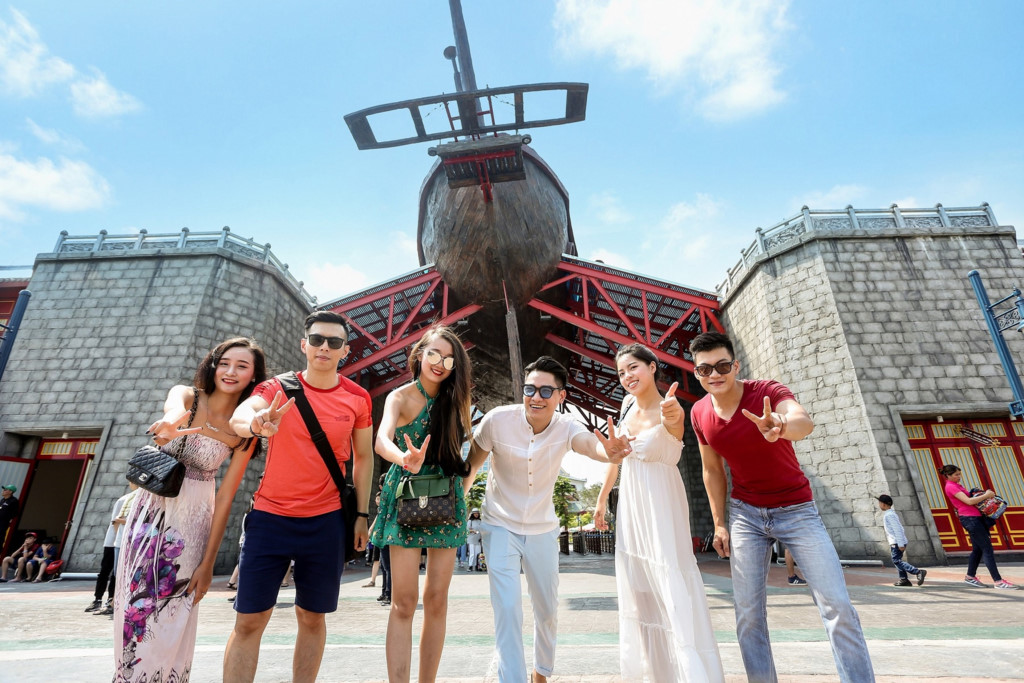 Phát sốt với hai công viên giải trí lớn nhất Đông Nam Á tại Hạ Long - Ảnh 12. Phát sốt với hai công viên giải trí lớn nhất Đông Nam Á tại Hạ Long - Ảnh 12.