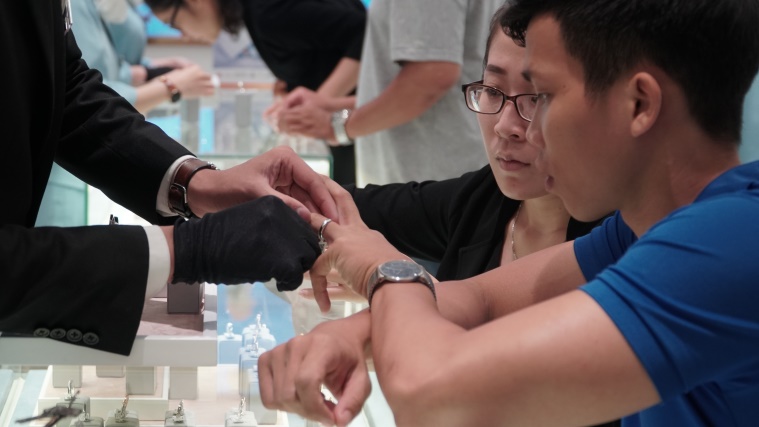 Nhẫn cưới in dấu tim – Yêu càng lâu, tim càng sâu - Ảnh 6. Nhẫn cưới in dấu tim – Yêu càng lâu, tim càng sâu - Ảnh 6.