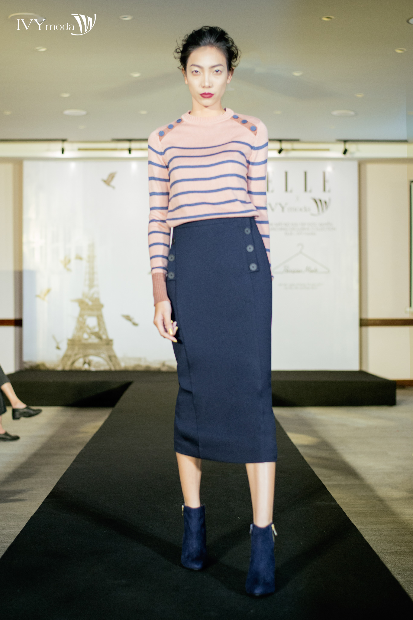 Nào chỉ có trên thế giới, trào lưu collab giờ đây đã tới với làng mốt Việt - Ảnh 12. Nào chỉ có trên thế giới, trào lưu collab giờ đây đã tới với làng mốt Việt - Ảnh 12.