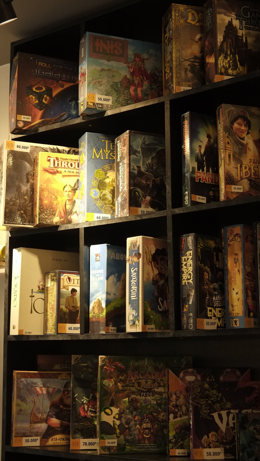 Board game - Trào lưu mới đang gây “bão” giới trẻ Hà thành - Ảnh 5. Board game - Trào lưu mới đang gây “bão” giới trẻ Hà thành - Ảnh 5.